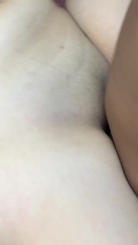 Rica Hijastra Le Pide a Su Padrastro Que Le Folle Rico Coño Y Se Lo Termine Llenando De Leche.