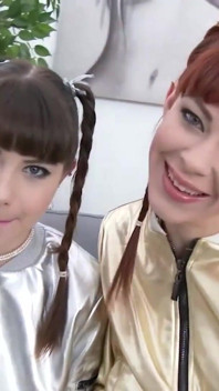บ้านแห่งการเย็ดรูสองทาง - หนังเต็มเรื่อง