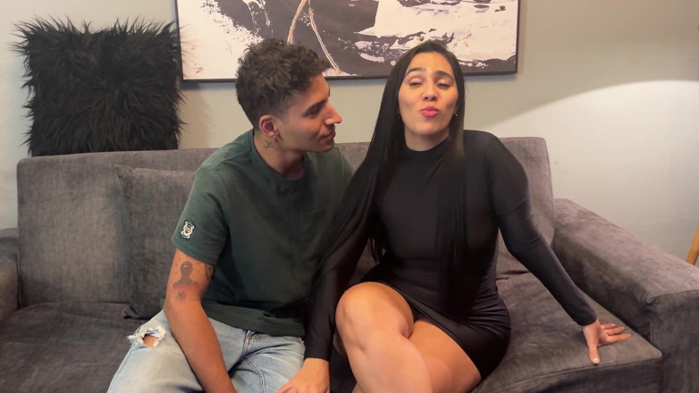 MilanRodriguez: Tante seksi ini menyewa pelacur dengan kontol besar dan lanjut...
