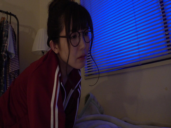 CherryBONBON: 未経験の義理の妹による深夜のフェラレッスン