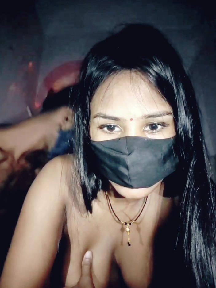 Amit yadav: Pacarku yang hot ngentot sama pacarnya yang nggak di rumah