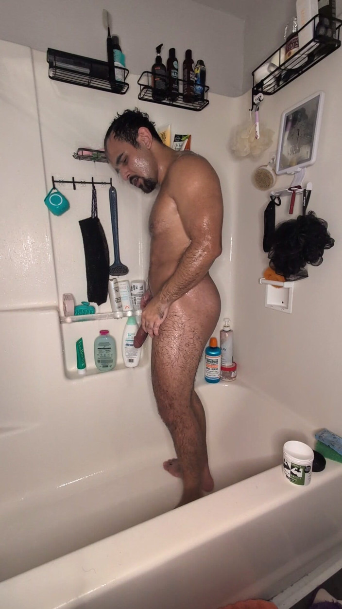Benji Bastian: Bodybuilder Strokes Thick Cock After Workout in the Shower
