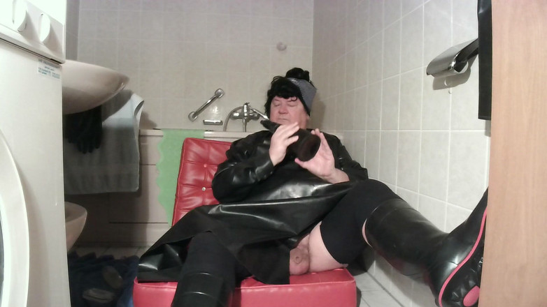 Linda Gumlin: Bizzarre moč klepperhexe Bessy, fetišistická kresba od Lindy Gumlin