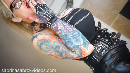 Sabrina Sabrok: Latex femdom goddess smoking fetish