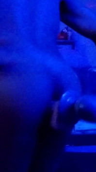 Its a Vibe! Jimmyzdick Finds a Back Massager and a Dildo??