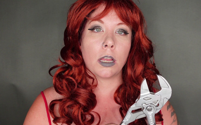 Deanna deadly: Villainess Gives POV a Penectomy and Tells Plans of World...