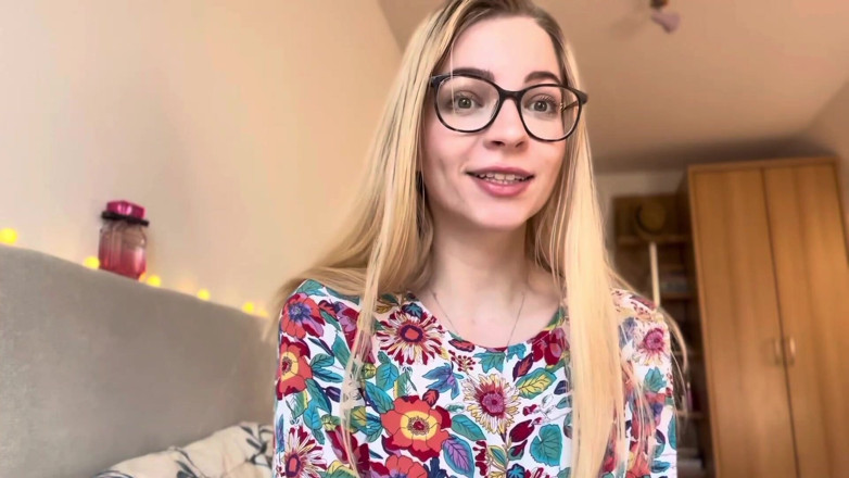 Goddess_Bella_Rae: 2 Main Signs a Man Is a Submissive Beta (without Coming...