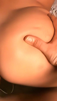Godersi il Boon di Segnare un trio con tette cadenti migliori amici come compagni divertenti.