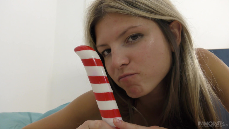 Immoral Live: Gina Gerson folla sus agujeros calientes
