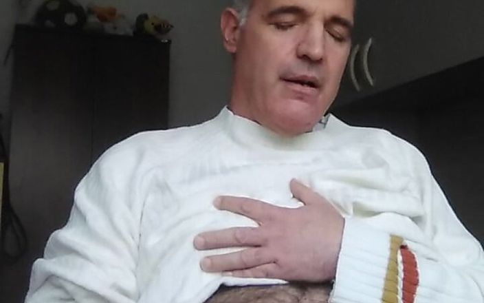Setesesso7: Blasphemous Stepdad Teaches His Stepson Luca How to Masturbate His...