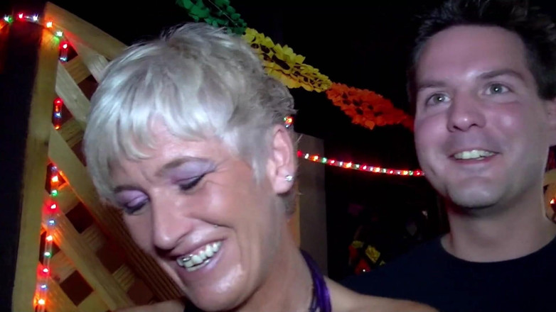 Old & Young: Swinger com tesão e fode todos juntos na Alemanha