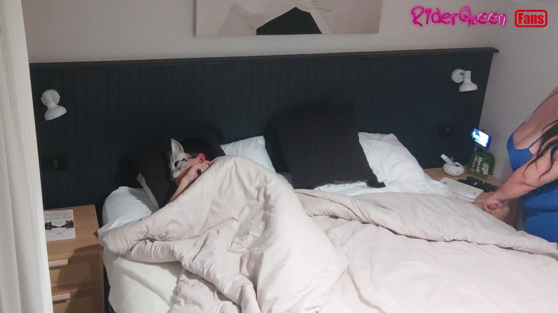 Riderqueen: Riderqueen在慢动作中做爱