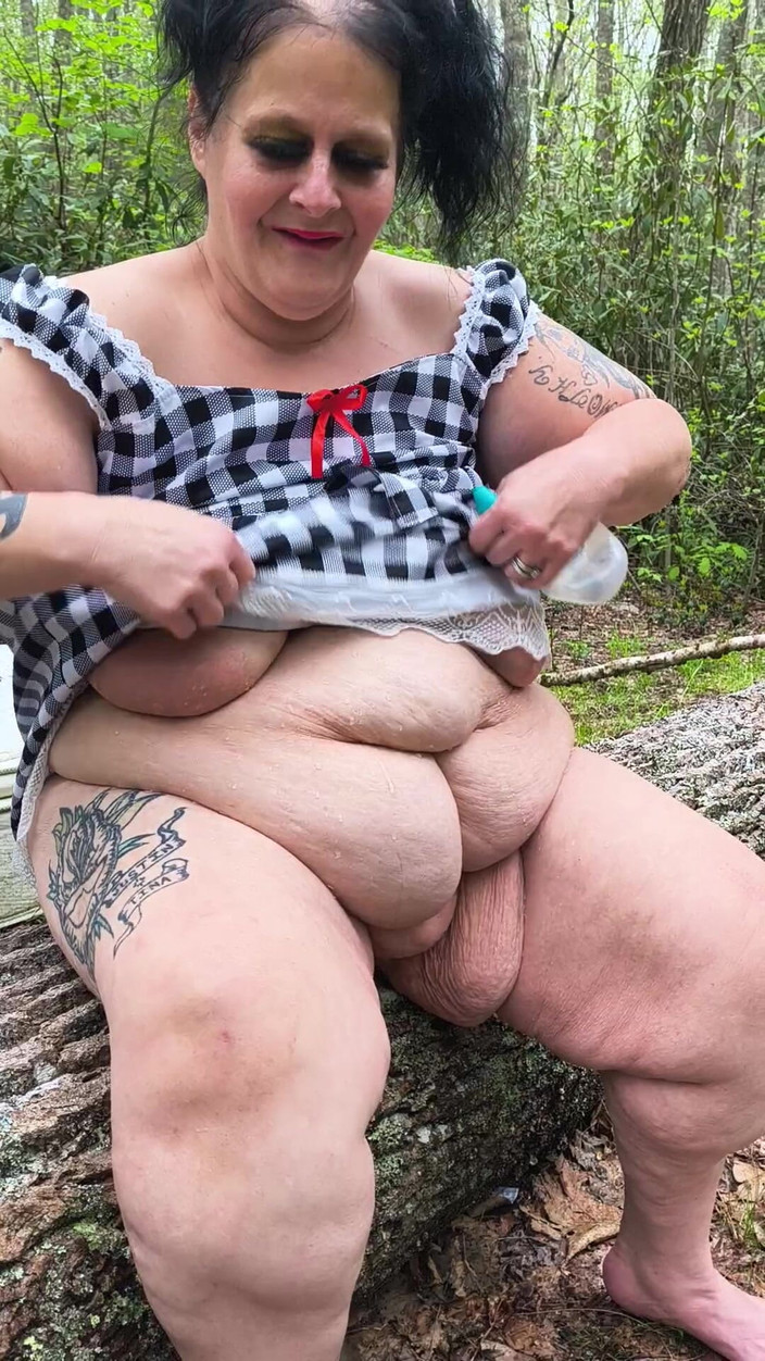 HerculesnVENUS: Sakra She's Gotta Douche poté, co jsi vystříkal mrdku