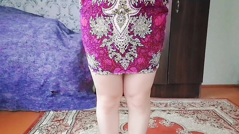 Kitty_Cross: Великолепный сисси показывает блистающие губы под внимания