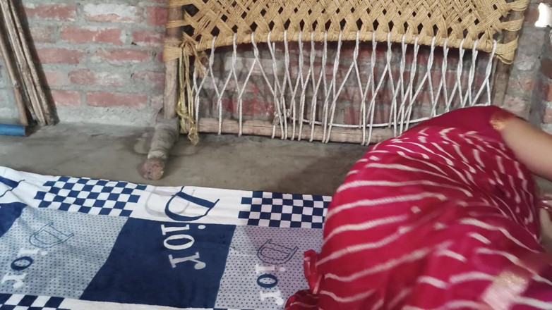 Rinki devi: Rinki Bhabhi Kki Chut Ke Baal Saaf Kiye