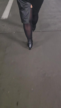 Walking in Ankle Boots