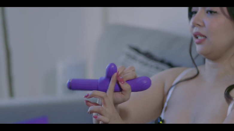 AsianSharinami: Schattige kleine unboxing