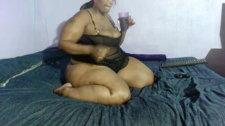 Legendary Booty Overdose: Fat Ass MILF Pussyplay
