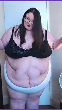 Pokaz mody SSBBW i majtki
