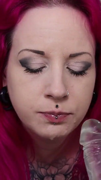 No Sound Dildo Blowjob JOI