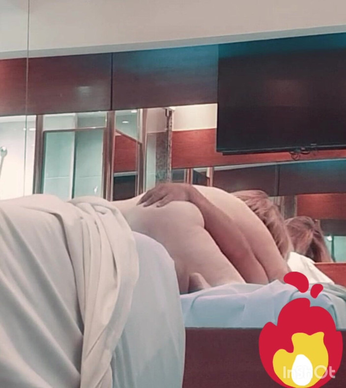 Filipo 11: Babička Miluje Sex