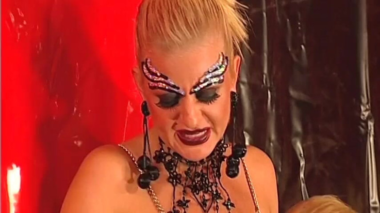 BDSM Fetish Deutschland: BDSM Toilet Slave Piss in Mounth German