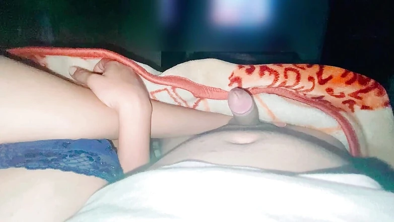 Hornyhusbandwife: Sledování porna s manželkou a šukání