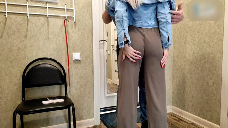 S-Wife Katy: Am întâlnit o drăguță în parc, s-a dovedit a fi o nimfomană și...