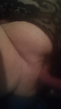 Ich masturbiere meine reife feuchte muschi