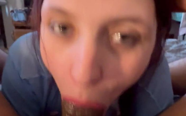LuluLemons000: Sexy Throat Fuck