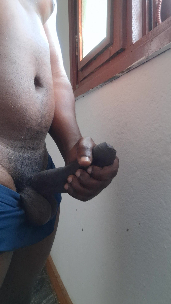 Bumba: Останнім часом я багато трахаюся, Різдво пройшло добре з шльондрами, Теса.