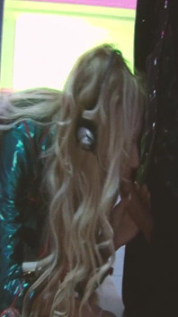 Tesão amazonas cena 4 loira milf com grandes mamas em lingerie gosta de foder no escritório