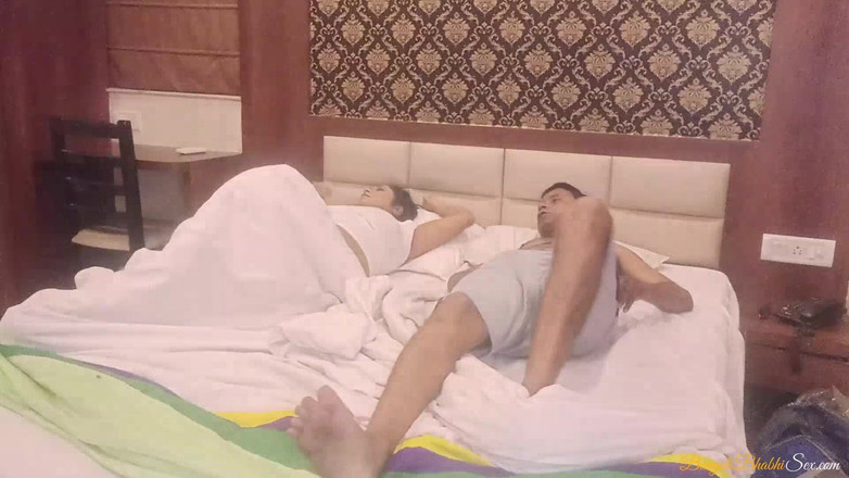 Bengali Bhabhi Sex: Cặp đôi Ấn Độ làm tình bằng miệng thực sự bengali âm hộ liếm âm...