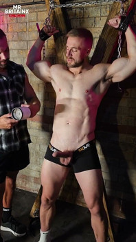Dominating Hunk Lad Tied & Teased