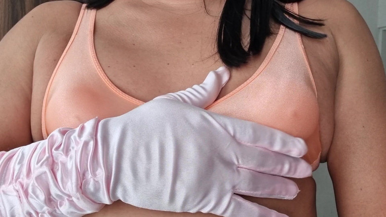 Only bras: Mój mały biustonosz treningowy bez miseczek i wkładki