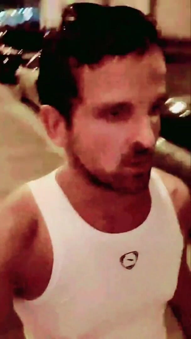 Slutboyben: Slutboyben cam4 Budapeşte'de seksi halka açık sürtük