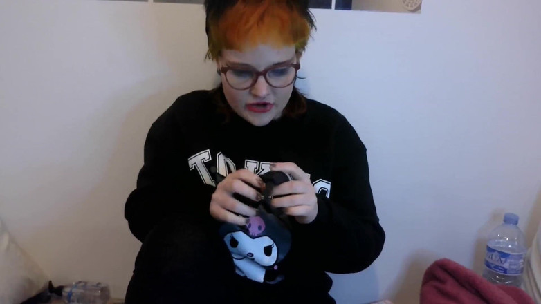 Bigtiddygoth: Macecha ví vaše tajemství