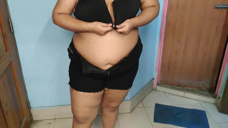 Aria Mia: Când soțul nu este acasă, fata sexy arabă proaspăt căsătorită...