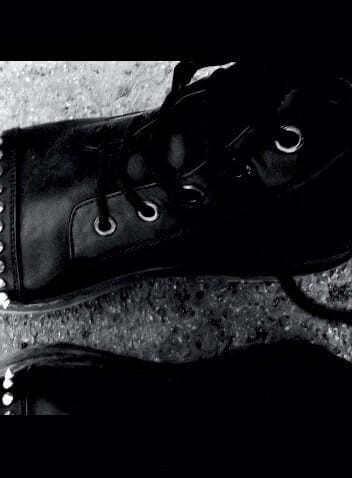 BBW nurse Vicki adventures with friends: Roupa de warthogs Spike boot vs fotos divertidas definidas em...