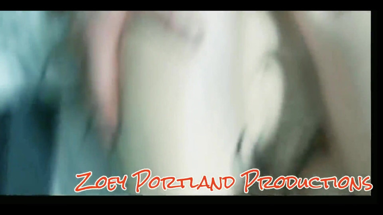 Zoey Portland: Zoey Portland dokazování, není to žhavá lesbická milfka, ale sexy bisexuální...