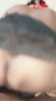 오늘 집에 돌아온 후, 형부는 집에 없었다.