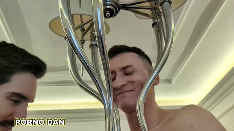 Porno Dan: Lexy Montana, туга пизда отримує подвійне проникнення в пизду