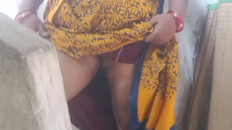 Priyanka314: बहुत हॉट सेक्स भारतीय आंटी को पकाती है
