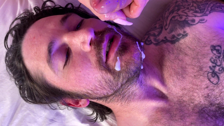 Eva Paradis: ストレートの男、バレンタインで俺のチンコを手に入れろ