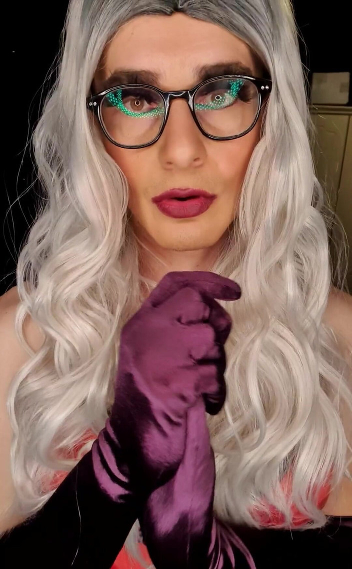 JessicaXD: からかう