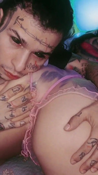 Demonio Macabreink Folla Con Una Elfa Sexi Y Le Hace Squirt En La Cara