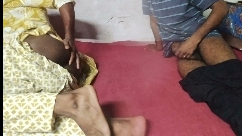 DesiDarkArt: La trans hijra ha un sesso harcore con i bangaldesi...