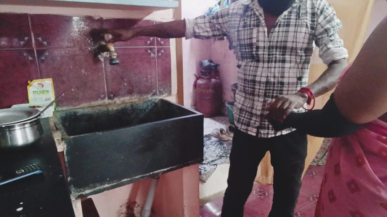 Reshmahotever: Tesisatçıyla seks bölüm 1