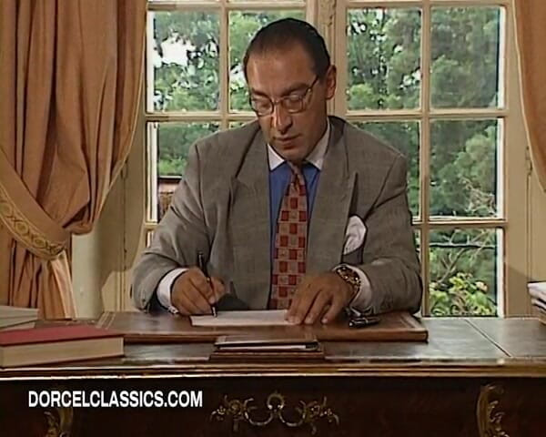 Dorcel classics: Сексуальна секретарка на торгах свого боса