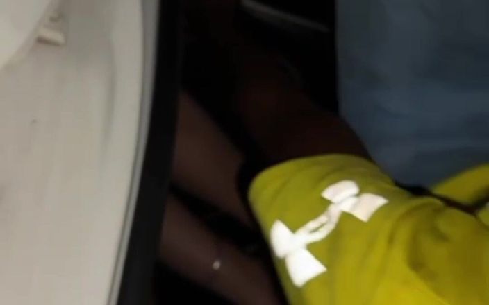 Indian Couplexx: Indiana esposa fodida por estranho na estrada e gozada dentro...